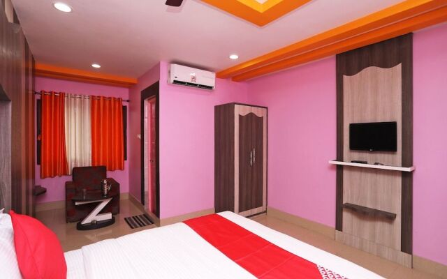 OYO 14997 Hotel Galaxy International