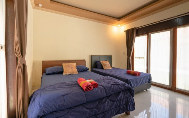 Calm Haven Villa with Amabela Garden Lovina Mitra RedDoorz