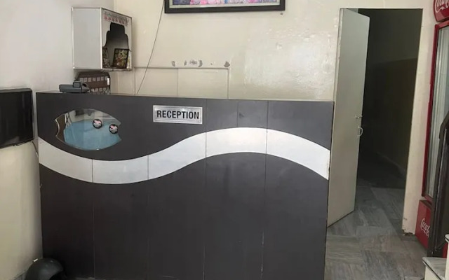 Goroomgo Blessing Inn Jalandhar