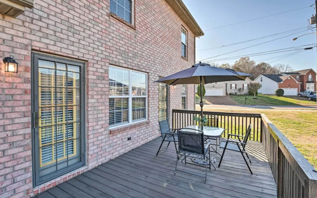 Charming Nashville Home ~ 6 Mi to Downtown!