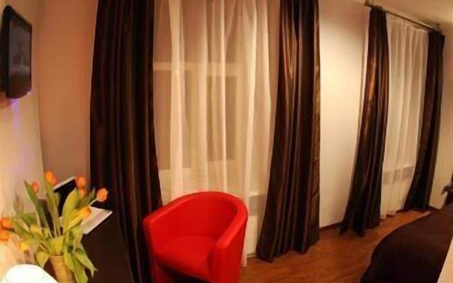 Primo Hotel