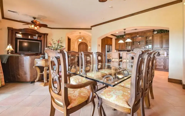 CR Luxury Montebello 3F 3 Bdrm