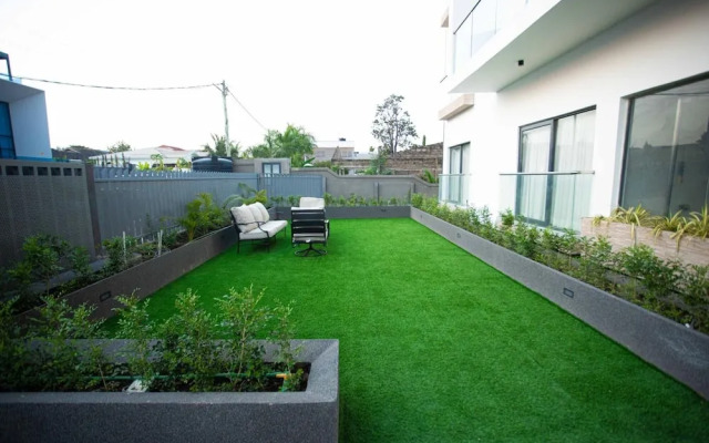 Belrose Place