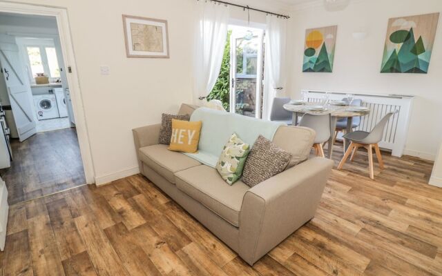 Magnolia Cottage, Evesham