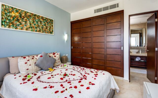 Penthouse Skyline 2BR 2BathR & Balconies