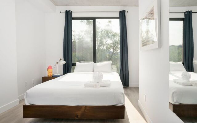 Modern 2BR in Old Montreal by Sonder