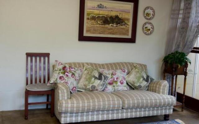 Olive Hill Country Lodge
