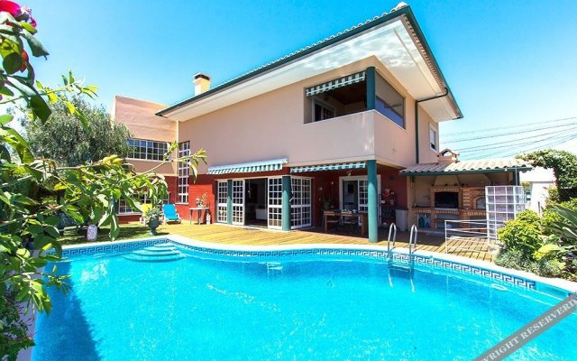 Casa do Chafariz w/ Pool by Homing