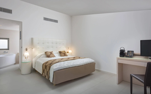 The Ixian Grand & All Suites - Adults Only