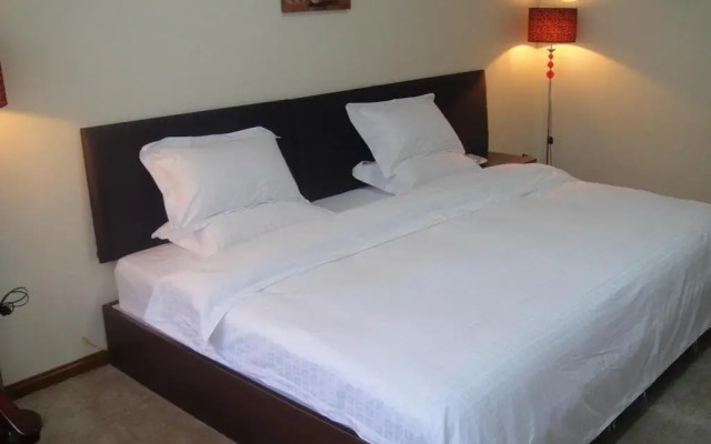 Kaikelai Hotel