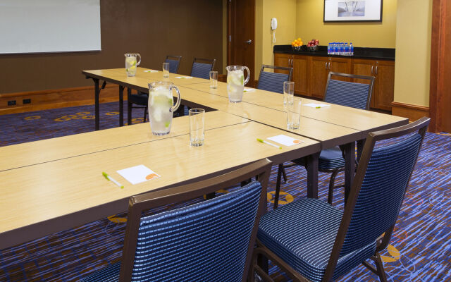 Courtyard by Marriott Rochester Brighton