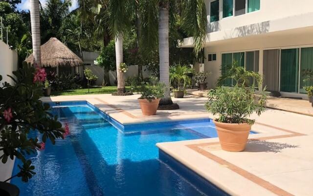 Villa Airport Prestige