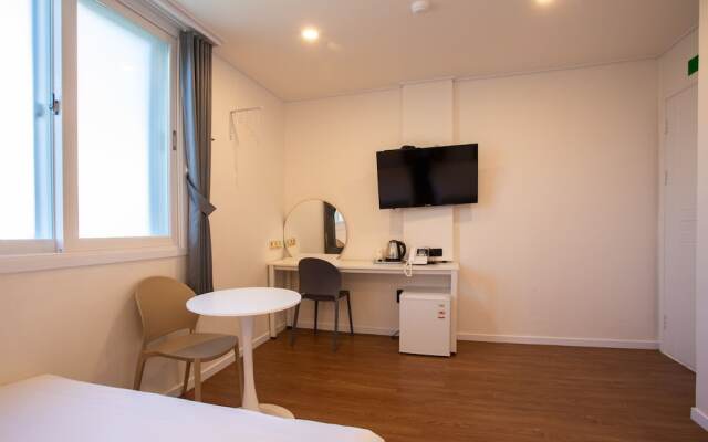 Chuncheon Hotel Gongjicheon 2nd Branch