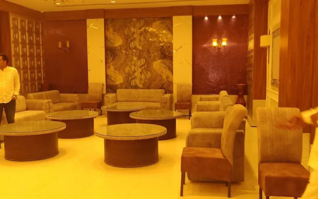 Hotel Sakura by Maps, GURGAON