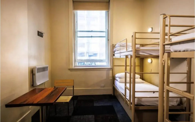 YHA Melbourne Central