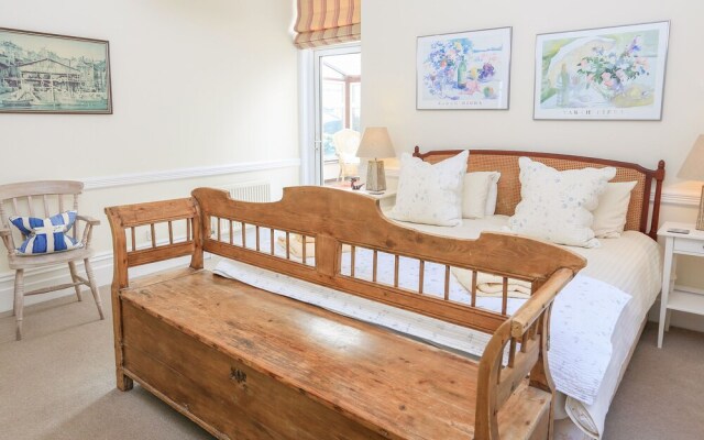 1 Holmleigh