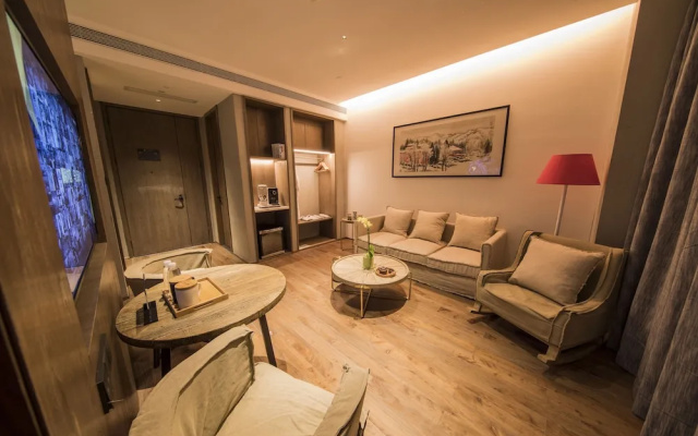 Meetour Hotel