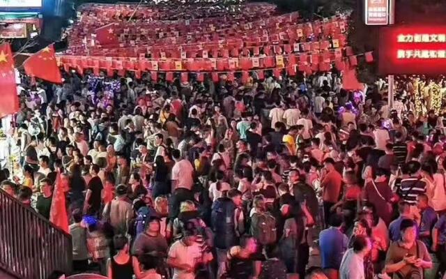 Bamboo House & Hotel