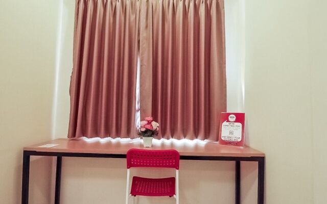 Nida Rooms Sukhumvit 105 Piman