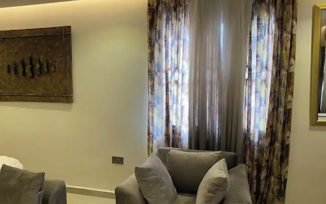 Vichi Gates Hotel