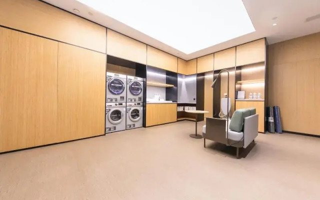 Zhenjiang Jiaofu Hotel