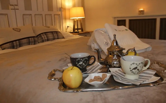 AMPG Erts Bed and Breakfast