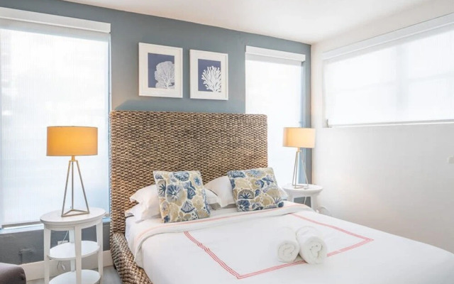 ONE Bedroom Apartment