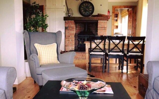 Shores Country House Bed & Breakfast