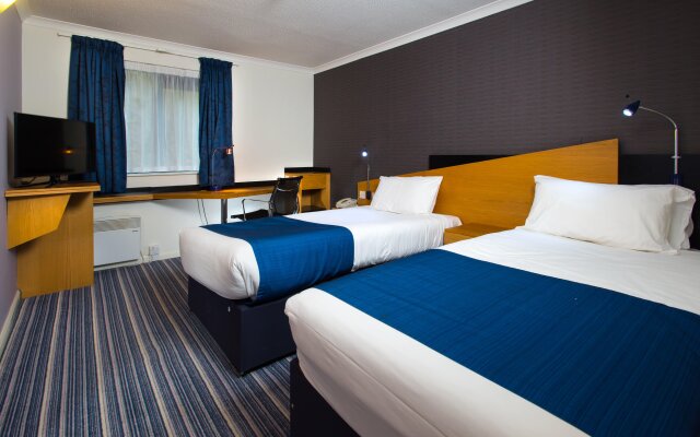 Holiday Inn Express Stevenage, an IHG Hotel