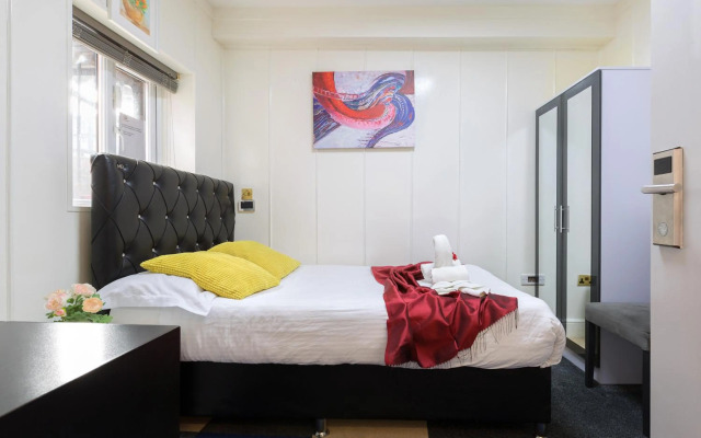 Tribe Amsterdam City