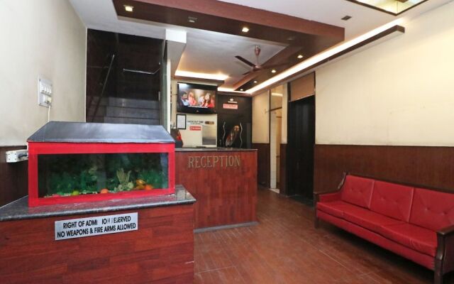 OYO 24788 Hotel Samrat