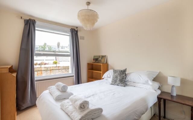 Panoramic Family Home in Maida Vale