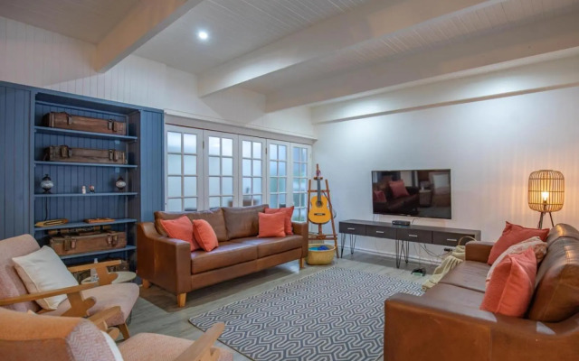 Kelkiewyn Waterkloof Guesthouse