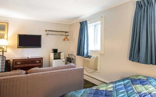 Royal Inn Claremont