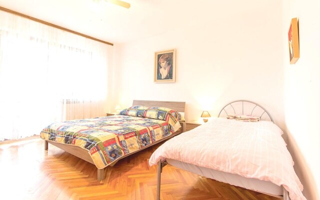 Apartment With In Fažana With Furnished Terrace And Wifi