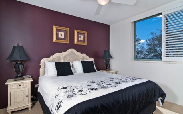 Bay Royal Apartments