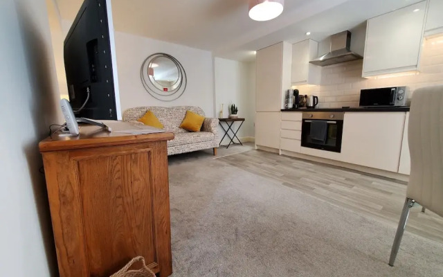 Ipswich Town Centre Apartment 5