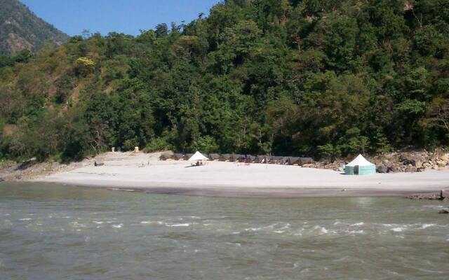 VNA Rafting Camp