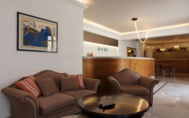 Nami Hotel & Suites