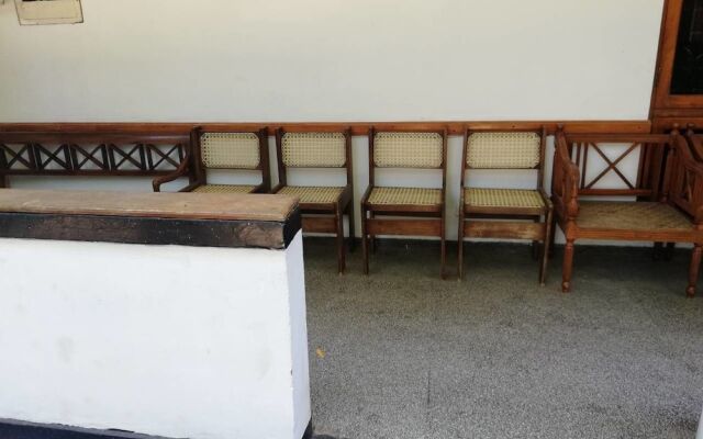 Ambasewana Resort