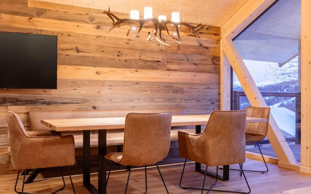 Lavish Chalet With Sauna