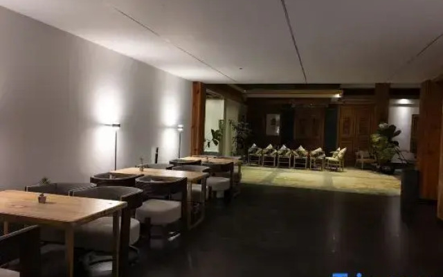 Tianhai Yunzan Qingxing Inn