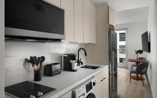 Sentral Gaslamp Quarter