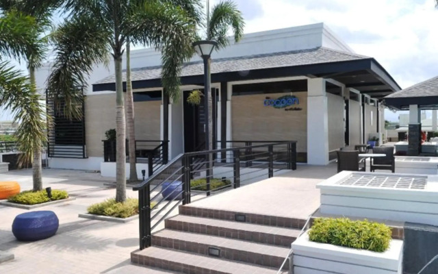 L'Fisher Hotel