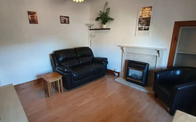 Kenneth Street Apartment