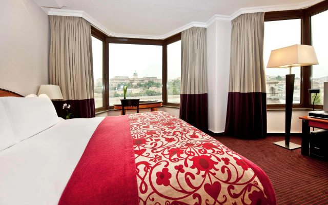 Sofitel Budapest Chain Bridge