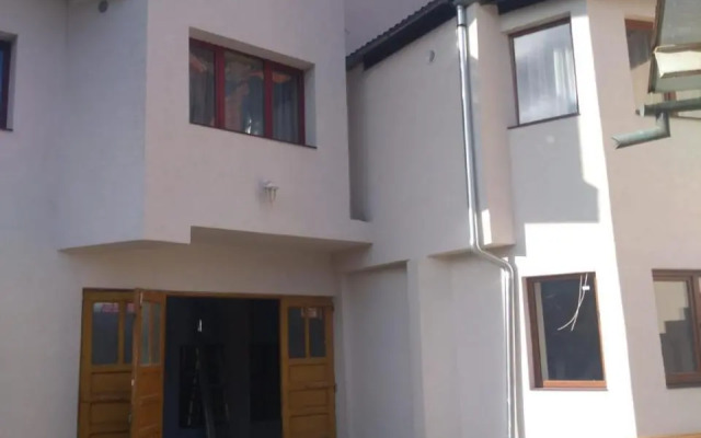 Seven House