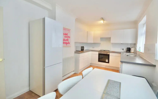 Greenwich Retreat - 4bed Home