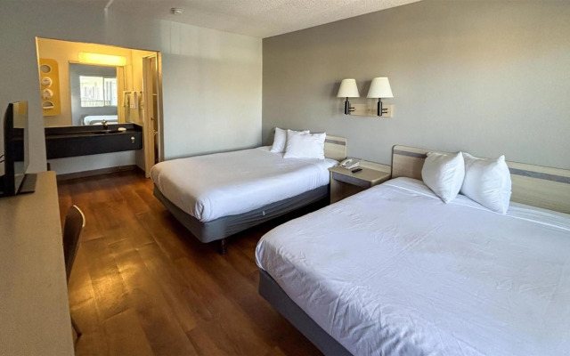 Motel 6 Las Vegas, NV - Boulder Highway