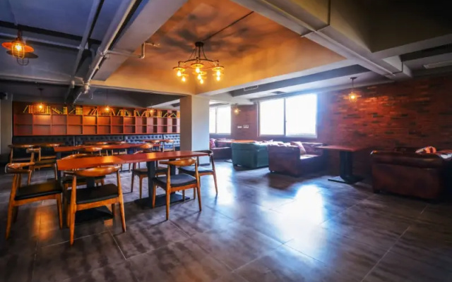 James Joyce Coffetel Chongqing Dazu Shike District Government